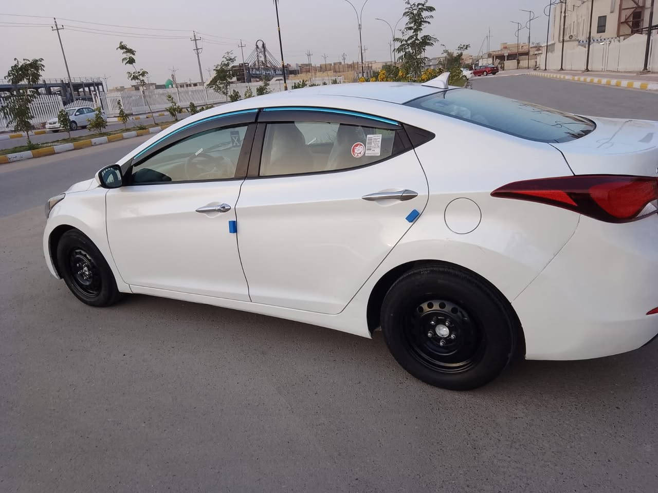 ‏النترا 2016 حرة تحويل مباشر كربلاء وارد أمريكي حادث بنيد مبدل فقط والباقي ليبل واحد بيه جاملغ رش والسعر ١١٠ وبيه مجال مكاني الناصريه مركز  حي الزهراء حجم المحركً٢٠٠٠ دوش موصفات معروفه الاتصال ***********
مكلف. بالنشر مو سيارتي
