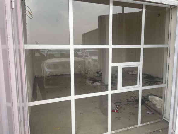 السلام عليكم
جام خان عدد ٣ ثنين سلايت واحد مغلق هوا وجامه شغل جديد 
للبيع مكاني العزيزيه ***********
