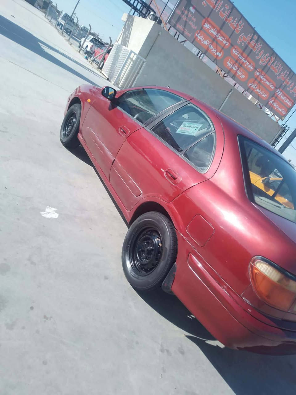 نيسان سني موديل 2002 رقم واسط دولي بأسمي مصبوغه جماليه سعرها 55
***********
