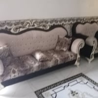 تخم • كنبة • مستعمل