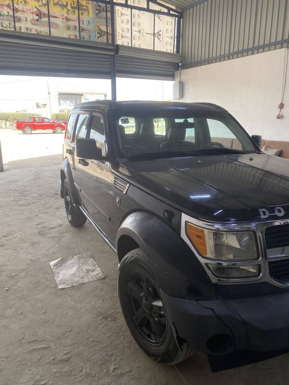 نترو ٢٠٠٧ كفاله عامه جديده بل جيس مابيها نقص مكينه امبدلها جديد هيه وتفرعاتها ماصرلي شهرين 
 بأسمي شخصياً
كير مكينه حداديه بشرط 

سعر ٧٤ للأستفسار ***********
