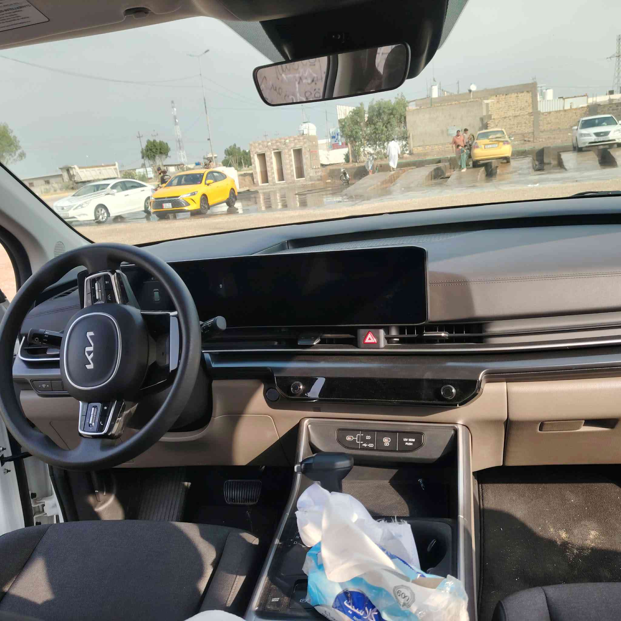 سيدونا
خصوصي
 رقم ديوانيه
سيارا بأسمي 
كتاب شهداء
 لون ابيض 
موديل 25
 حادثها قبق جنطه فقط
كفاله عامه
 شرط الفحص 
كير ثمان سرعات
 محرك 3600 اقتصادي 
تراي وين ما يعجبك
 تبريد ثلج ثلاث قطع منفصل المقدمة عن الخلف 

 تخم تاير جديد 
ويلكب كروم
 سبير منازل 
عدة كاملة  صيانة دورية 
مامحتاجة برغي 
 كشنات قلاب بلع تصير حمل 
تصير عبرية شاشة تاب 
ملحقاتها تفاعل فول بلوتوث
 انترنت 
تحكمات ستيرن تثبيت سرعة بريك بنزين شاشة كلها بالستيرن السيارة
 سيارا جديده ما ماشيه
للاستفسار الاتصال على الرق***********
