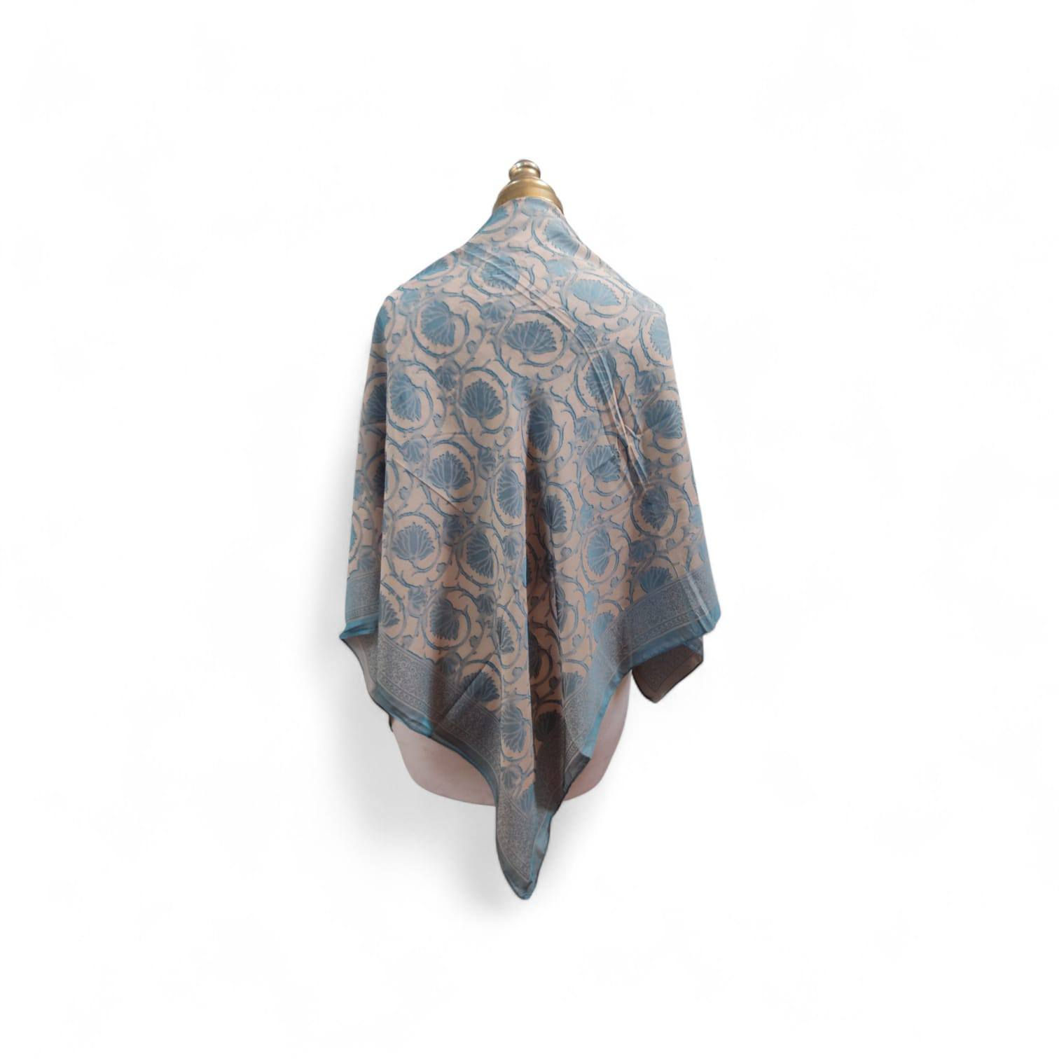 ربطه مغربي
سعر القطعه 4 فقط ✨

الحجز عالخاص  او واتساب ***********
التوصيل متوفر 🚚
