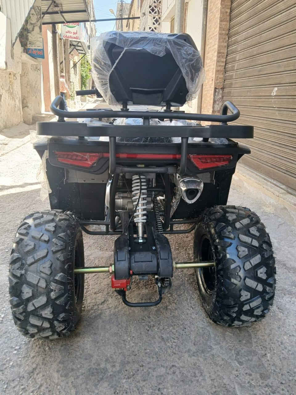 دباب بنزين.جديد
 قياس 10
عداد ديجيتال
200 سي سي
أمام  / ريفيرس
بريكات هيدروليك
هاند بريك
كوشوك تيوبلس
اضوية عالي واطي
ضو بريك
زامور
سنبرصات امامي خلفي
السعر 2900
للتواصل 0798297862


**إذا كنت صاحب هذا الإعلان وتريد حذفه لأي سبب، رجاءا أرسل رسالة إلى الدعم الفني**