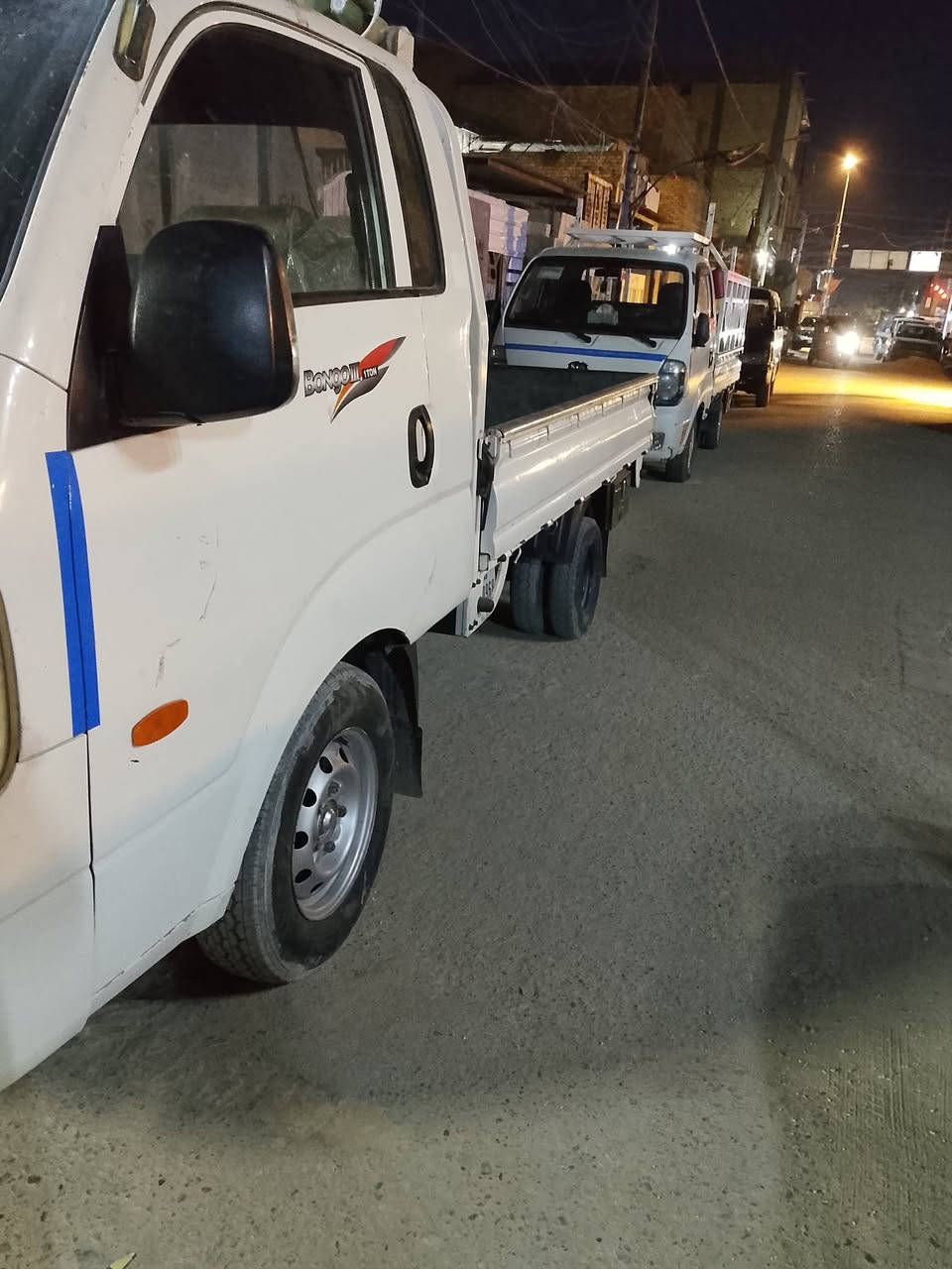 سلام عليكم كية قردة موديل 2008 مكينة 3000 مشترك رقم بغداد دولي السيارة خير من الله السعر  87 وبيهة مجال  مكان السيارة بغداد مدينت الصدر  ***********
