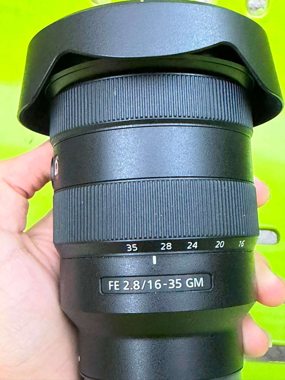 � للبيع | عدسة Sony 16-35mm G Master 

✅ مفتوحة من الكارتون فقط
✅ لم تُستخدم نهائيًا، حالتها وكالة 100%
✅ نظيفة جدًا وما بيها أي ملاحظة أو نقص

💰 السعر: 1,750,000 دينار

🔄 أو مراوسة مع درون DJI Mini 4، مع دفع فرق حسب الحالة.

📍المعاينة للجادين
📞 للاستفسار والتواصل:
***********
