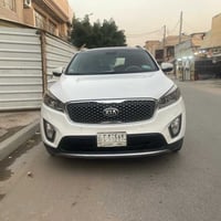 سورنتو 2016 خليجي مكفوله حته دعاميات بيها جاملق امامي بي  بارد  محرك 6...