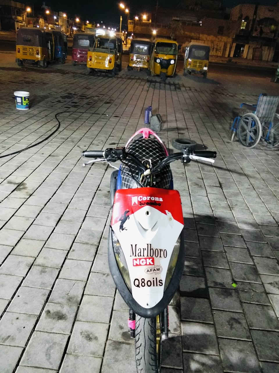 السلام عليكم دراجه ماس عدله سلف وهندر شلعه معدل للبيع سعر 350
***********
