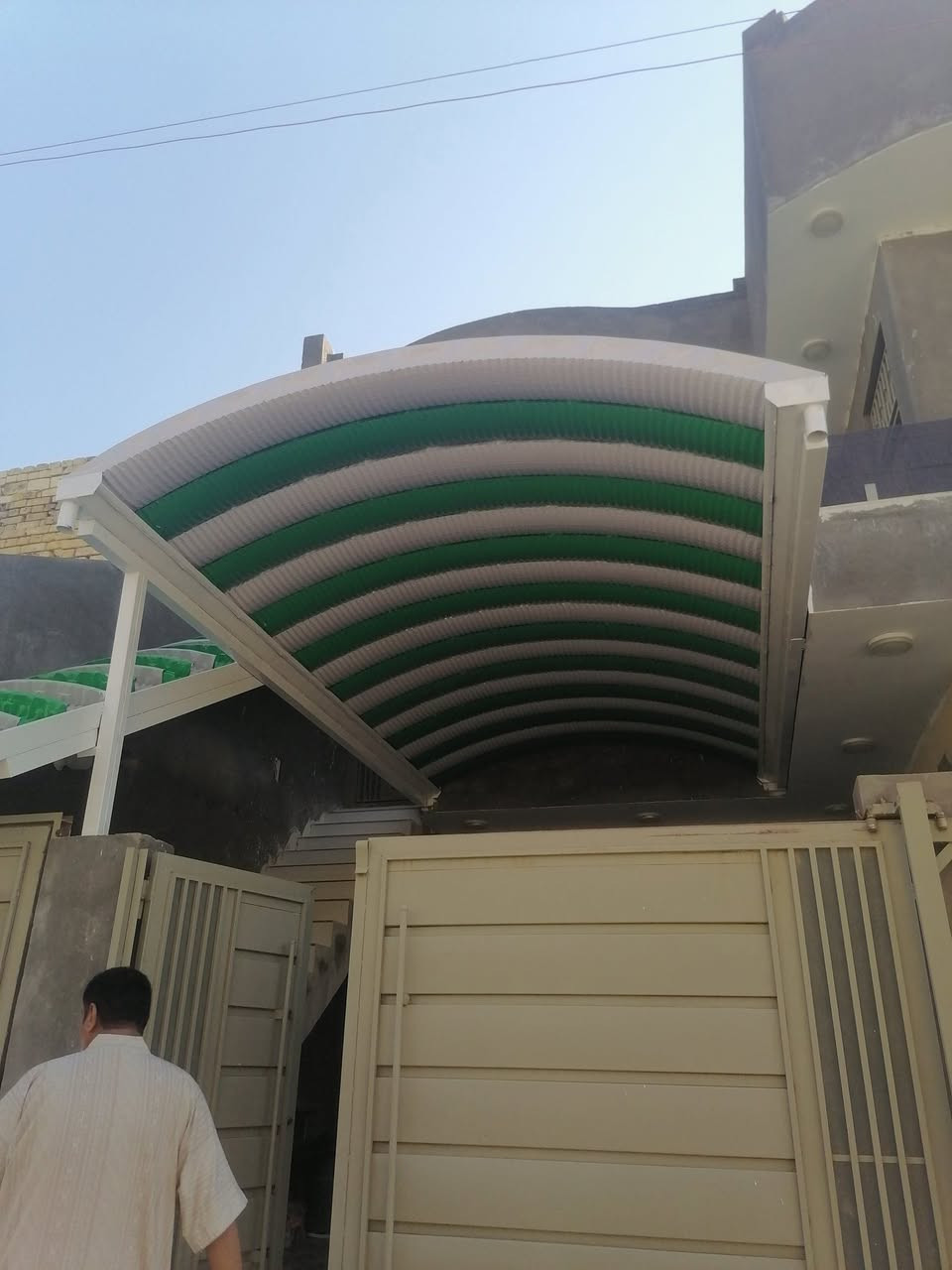 معمل النور العمل المسقفات السعر المتر 25 الف ***********
