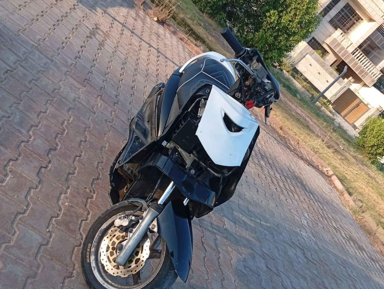 سكنس نثيه كوم حديد كوم حديد
دراجه شغاله ربع نكره ياباني استان حساس
كهربائيات شغاله
سعر 450
مكان بغداد الطالبيه قرب فلكه 83
تواصل***********
