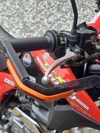 لينوس • نضيفة • دلفري