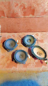 سماعات اكسنت و ريو مال دبدوب ٣ امامي ١ خلفيه 07747653378