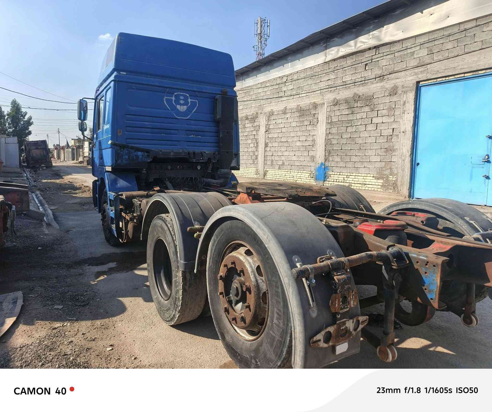 السلام عليكم مان مديل 96راقم بغداد مكينه 414كير حصيره سنكل خلفي سعر 130وبيه مجال قليل وهاذ راقمي ***********
