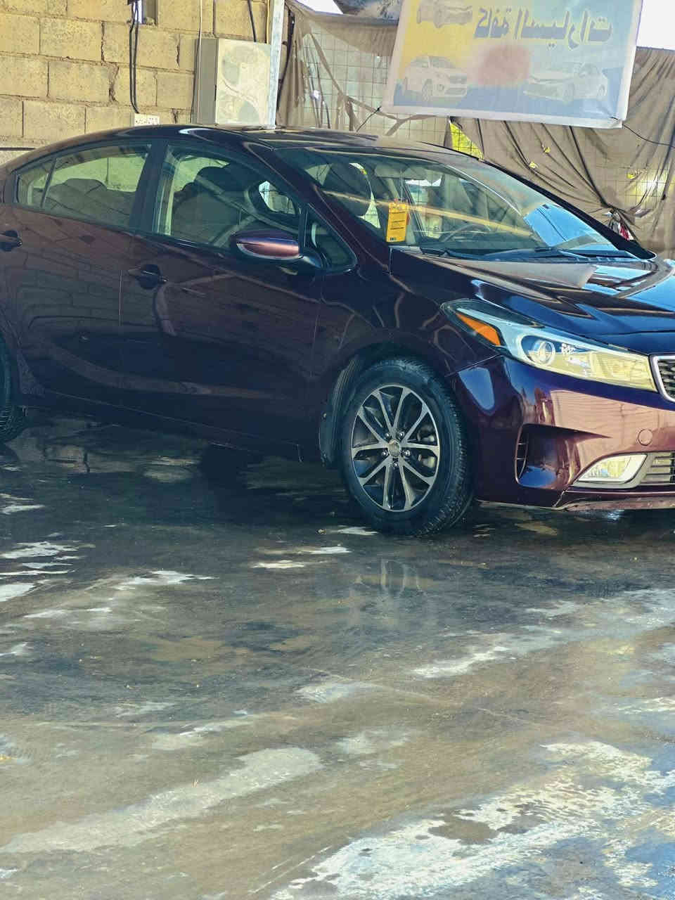 سلام عليكم لبيع كيا فورتي 2018 لون كرزي رقم بابل تحويل مباشر  وارد امريكي بيه
((3 قطع صبغ بدون أرباك بدون دواخل شاصي لغد مكفول  ))
وجاهزه عله آخر  نصبتها كلش حلوه محرك 2000 دوش ما مفتوح كير At المرغوب 
محرك كير حداديه تبريد مكفول سياره جاهزه ما ناقصه لو برغي كشافات إماميه تحكم استرين  جهتين بلوتوث 
سعر 112 وبيه مجال حك الجيه 
للاستفسار ***********
مكان سياره بابل المسيب
