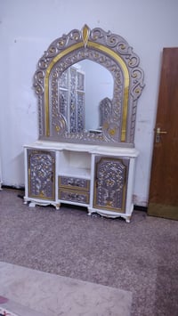 غرفه مستخدمه سنتين درجه أوله 07710798911