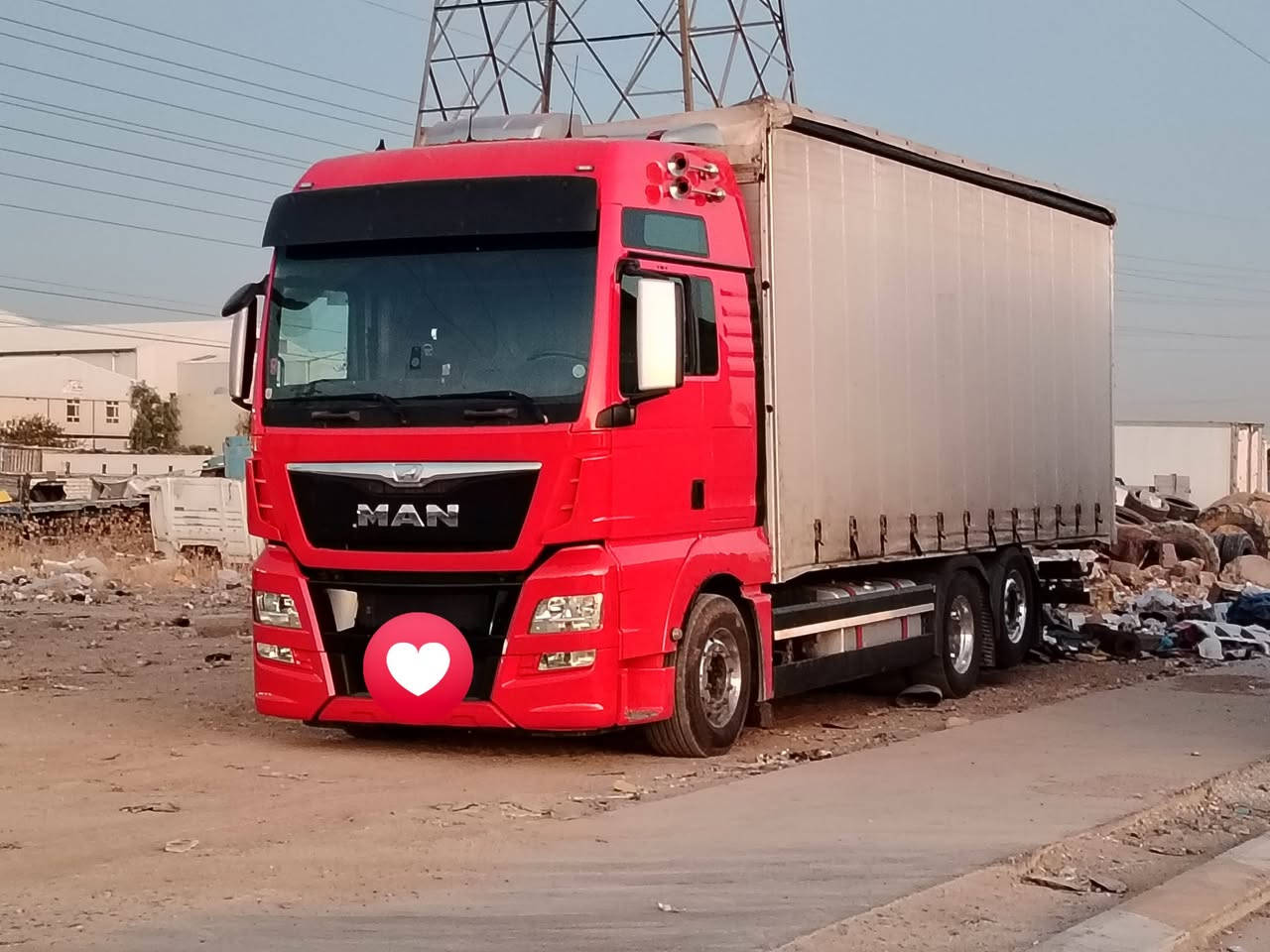 سلام عليكم
مان
MAN
560.25
مكينه 38D
دبل سوبر
موديل 2016
رتايدر مي
كامره وحساس
سبلت
ثلاجه
ام بي فاير
هورن هوئ
تخم ويل كروم
السعر 340$ وبي مجال حك الجيه 
رقمها سليمانيه انكليزي ترقيم جديد السيارة بسمي تحويل ثاني يوم للاستفسار الاتصال على الرقم ***********
