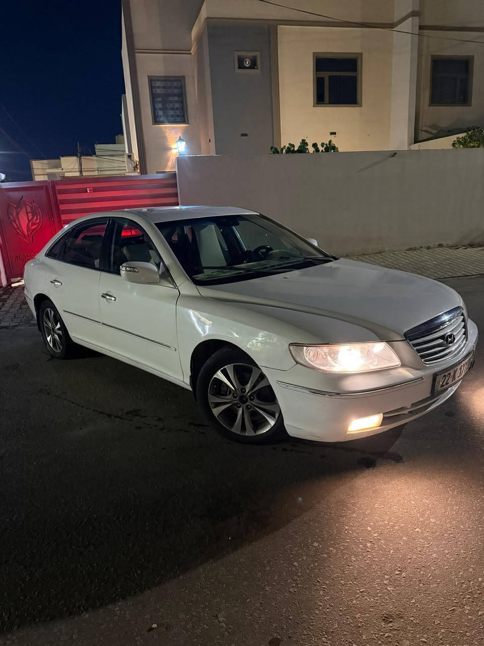 ازيرا 2009 السعر 85
رقم اربيل الدولي
محرك  3,300
منظومة غاز كاملة
صبغ حزام موجود سونار ، فول مواصفات
عليها غرامات اربيل  تنزل من سعر  السيارة
موجودة بالنجف
***********
