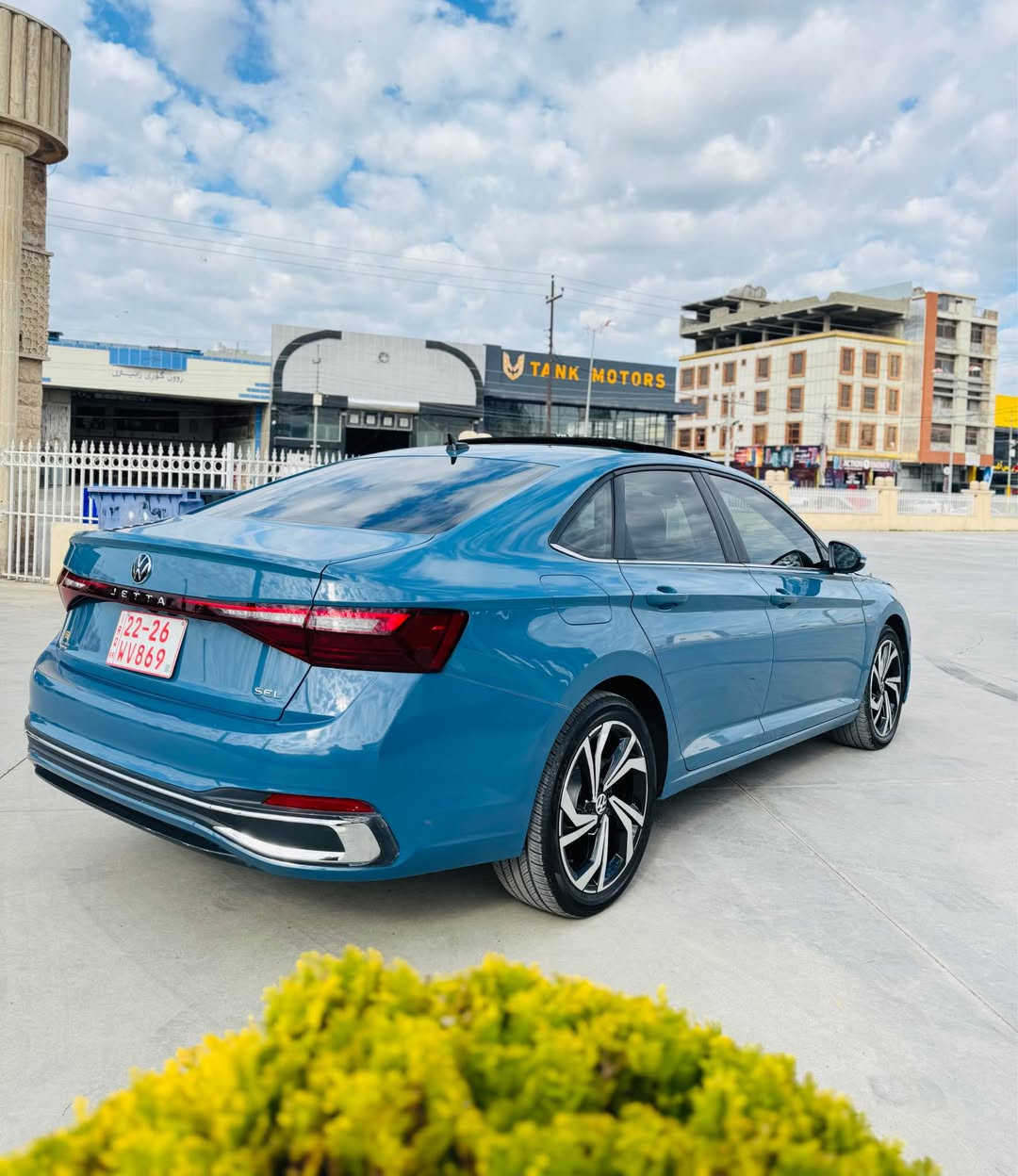 Volkswagen Jetta SEL PREMIUM 2025
فول فول مواصفات 
پێشو پشت کەپس 
کوشن خەزن 
کوشن سارد گەرم 
گێچ دیجیتال 
ناو ٧ رەنگ 
پانۆراما
زۆر مواصفاتی ترر….
صبوغ ( یەک بست چاملغ وە بستیک بۆنیت سەر لایت بی ژورەوە ) 
5,000km رۆشتوە 
ضرر( شبر بونت شبر جامع بدو بواخل )
(WhatsApp (0750 126 6191) أربيل, العراق
