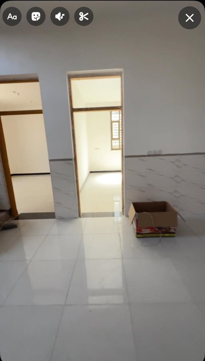 بيت للإيجار  لعائله زغيره فقط قرب ملعب هشام الشارع الصيني بناء جديد
***********
