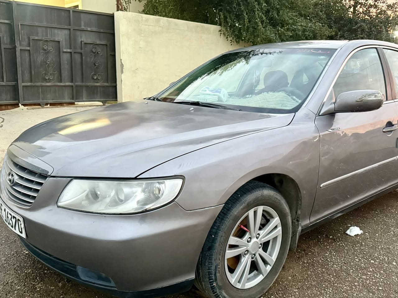 السلام عليكم
هيونداي ( ازيرا )  
للبيع او المراوس حسب القناعة 
موديل 2009 
باسمي سنويه جديده هزه جديده 
صدر جديد تايرات اربعه جدد 
تبريد تدفئه شغالات 
كير محرك خير من الله 
رقم اربيل الدولي الجديد 
محرك 2700 سته 
بيها اربع قطع صبغ سياره حلوه وناعمه 
السعر 90 وبيها مجال 
للأستفسار هذا الرقم 
***********
