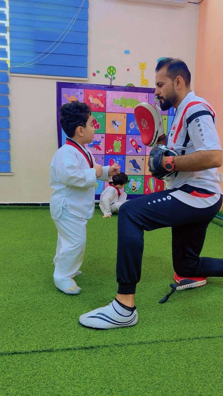 💥إعلان تسجيل💥
تعلن روضة وحضانة مامابشرى الاهلية عن فتح باب  التسجيل للمدرسة  الصيفية 
لعام2025/2026 
يشمل برنامجنا الصيفي
🌹صفوف مميزه بغرف مكيفه واجواء هادئه تناسب الجميع ومربيات ذات اختصاص وقدره للتعامل مع الاطفال. 
🌹- نظام تعليمي  يشمل جميع المراحل تحضيري ووروضة وتمهيدي بنظام خاص برياض الاطفال وتوفر الشاشة الذكية
🌹دروس تقوية(من صف الأول لغاية الصف السادس)
🌹- تطوير المهارات التفاعلية والاجتماعية والسلوكية للأطفال   بانشطة مختلفة
 🌹- برنامج تحفيظ القران الكريم والأحاديث النبوية الشريفة 📖

🌹- متابعة وتواصل مستمر مع أولياء الأمور.
🌹- وسائل نقل امينة
🌹- أنشطة تعليمية وترفيهية اسبوعية ومسابقات وألعاب تعليمية  هادفة.
🌹_مسبح 
 🌹صف التايكوندو 
🌹صف  الباليه
🌹العاب خارجية  وقاعة لعب داخليه
🌹رعاية خاصة بالاطفال بكادر متميز
🌹تخفيضات خاصة  للإخوان  والايتام واولاد الشهداء
العنوان زيونة شارع الخدمي قرب ملعب الشعب قرب اسواق الفتلاوي
***********
٠٧٧١٩٧٨١٥٥
🌹

