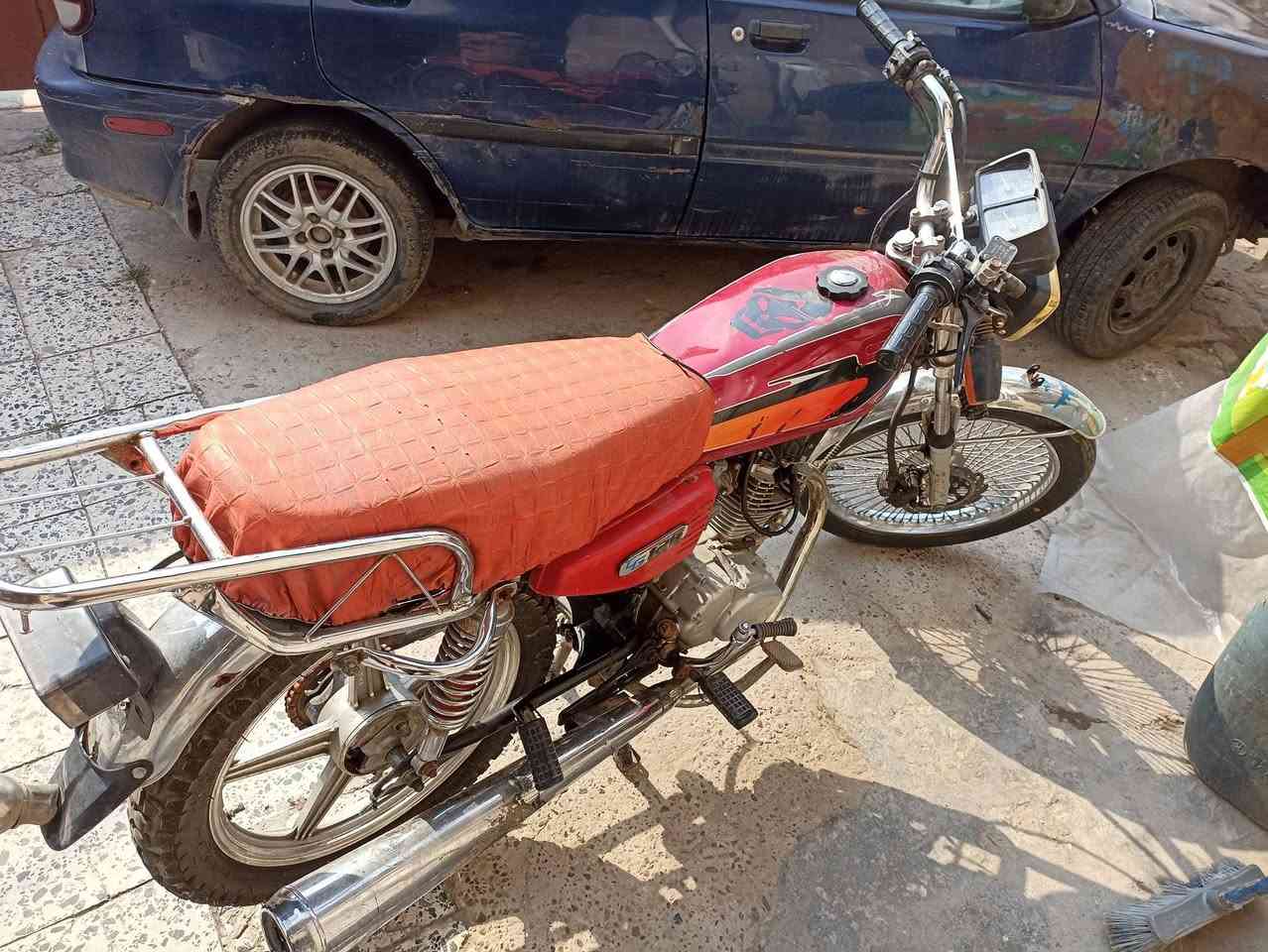 اربعة كير موديل 23 للبيع (كلك)
نواقصها طبلة بريك ولاستيكات ويل مشكلتها بس تهد بانزين تطفى نظف كابريته وخلص يعني ابيعلك كوم حديد لا تسألني شبيها مابيها كلشي كتبت والبقية موضحات بالصور سعر 250 مكاني بغداد حي الجهاد متواجد خاص مو شراي لا تعبني ولا تكسر بحلال العالم


**إذا كنت صاحب هذا الإعلان وتريد حذفه لأي سبب، رجاءا أرسل رسالة إلى الدعم الفني**