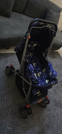 عربانة طفل • استعمال قليل • الـ100 دار