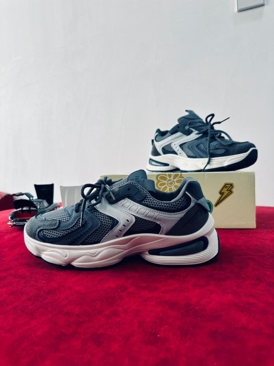 احذية رجالية بافضل كوالتي واجمل موديلات السعر بعد الخصم 15 الف والتوصيل مجاني للحجز رقم وعنوان


**إذا كنت صاحب هذا الإعلان وتريد حذفه لأي سبب، رجاءا أرسل رسالة إلى الدعم الفني**