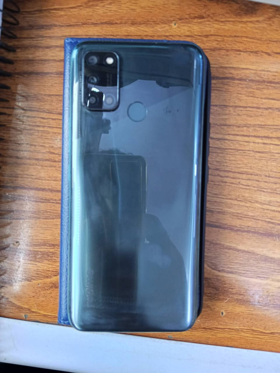 السلام عليكم realme 7i ذاكرة عشوائية 8 مبدل فقط شاصي والقديم موجود جهاز نظيف للبيع او المراوس ب ايفون وانطي فرق ***********
