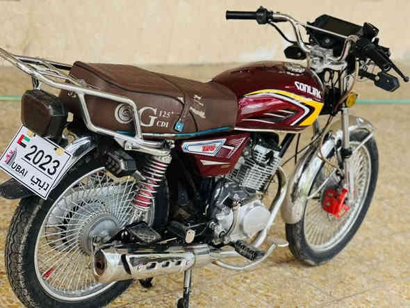 تايكر سونك موديل ٢٤تحديث ٢٥الدراجة مكفولة من كلشي اوراق وكيل الدراجة محرك مكفول كرهبايات كلهة شغالة خير من اللة السعر ٧٢٥وبيهة مجال مكاني بابل محاويل رقم الهاتف ***********
