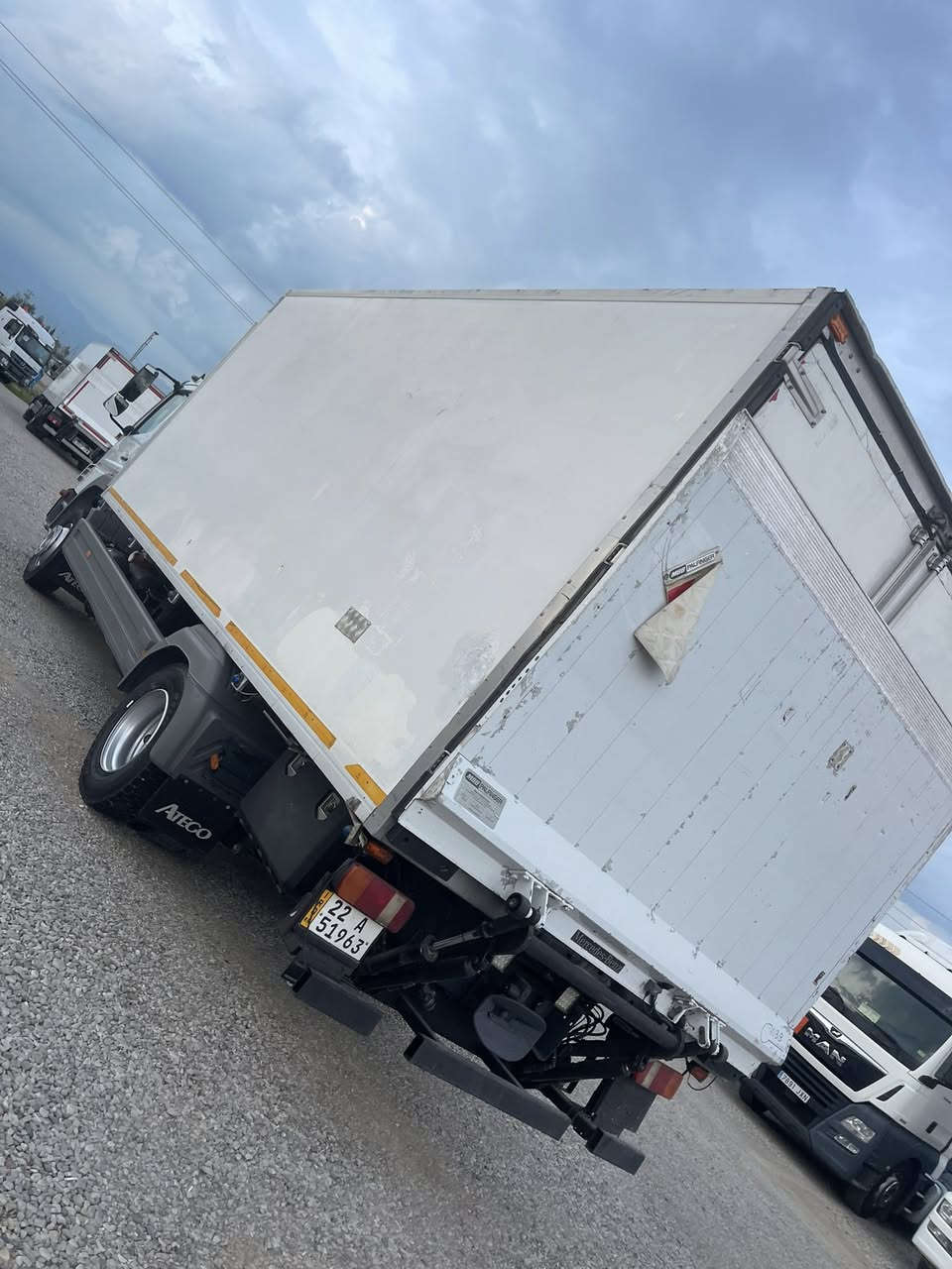 Atego    1224.     2006 جديدة السيارة عنوان السليمانية  ***********
