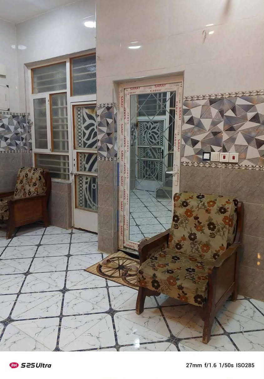 بيت للبيع مساحه 150 طابو زرعي سند 25 موقع بعقوبه بهرز حي الشرطه قرب مدرسه السدن للاستفسار ***********
