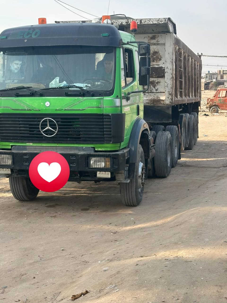 بسم الله الرحمن الرحيم للبيع  ألبي كرواتي مديل ٩٣ قماره وربع مجموعه جي أف مكينه ٣٥كير فافون عربانه ناصر احمد جديده تخم تاير راس وعربانه 

***********

***********
