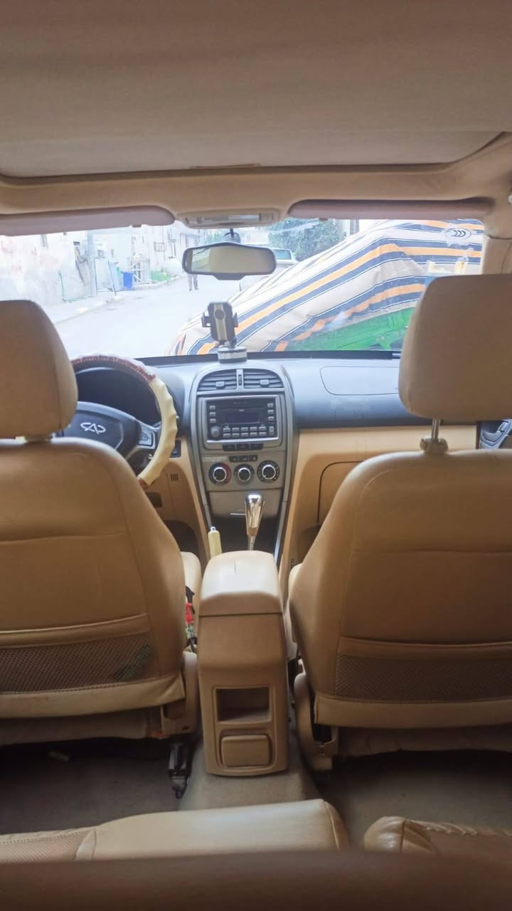 السلام عليكم
تيكو موديل 2013 بأسمي رقم ذي قار انكليزي 
السنوية جديدة گير ومكينة مكفولات بلاديات السيارة 
 تبريد شغال ثلج وصدر نضيف ناقصها شي . السعر 55 
العنوان ناصرية
***********
