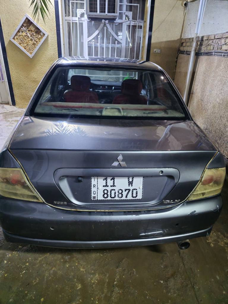 للبيع  لانسر مسيوبشي 2001 شكل 2011 كويتي
كير مكفول
محرك بي تبخير وتنقيص
تبريد شغال وبي غاز بس ميطلع هوا بارد
بيه ضربه بالجاملغات الخلفية ومعمرات فقط ضربتهن بسيطه
مصبوغه عام جمليه لن جانت جارده
سياره رقم بغداد بسمي انكليزي الجديد هزة جديدة سعره 52 وبيه مجال *********** بغداد الراشدية بغداد, العراق
