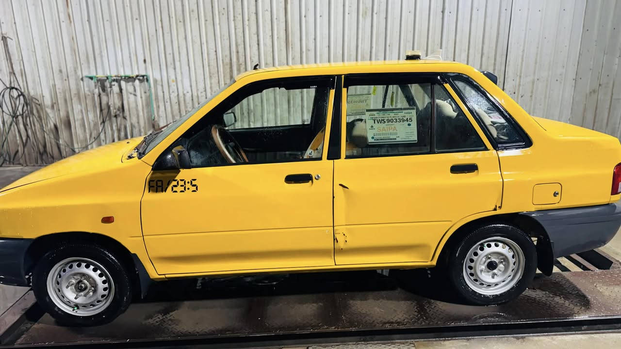 سلام عليكم سايبه موديل ١٤ سياره جديد ملكط خياساته مكفوله شواصي مرايه  عدا باب خلف السايق مبين بصور بعده على وضعه صدر بعده بل فلين تخم تاير جديد ادامه كامله وسويله باتري جديد وكلشي شغال تبريد سعره ٣٨ وبيه مجال السياره بسم ولد صديقي ويريد تحويل شرط اليشتري يسوي مكاتبه مروريه متواجد مت الساعه ١٠ الصبح لحد ٧ بليل مكانه مدينة الصدر 

‭٠٧٧٠ ٦٠١ ٦٢٤٦‬
