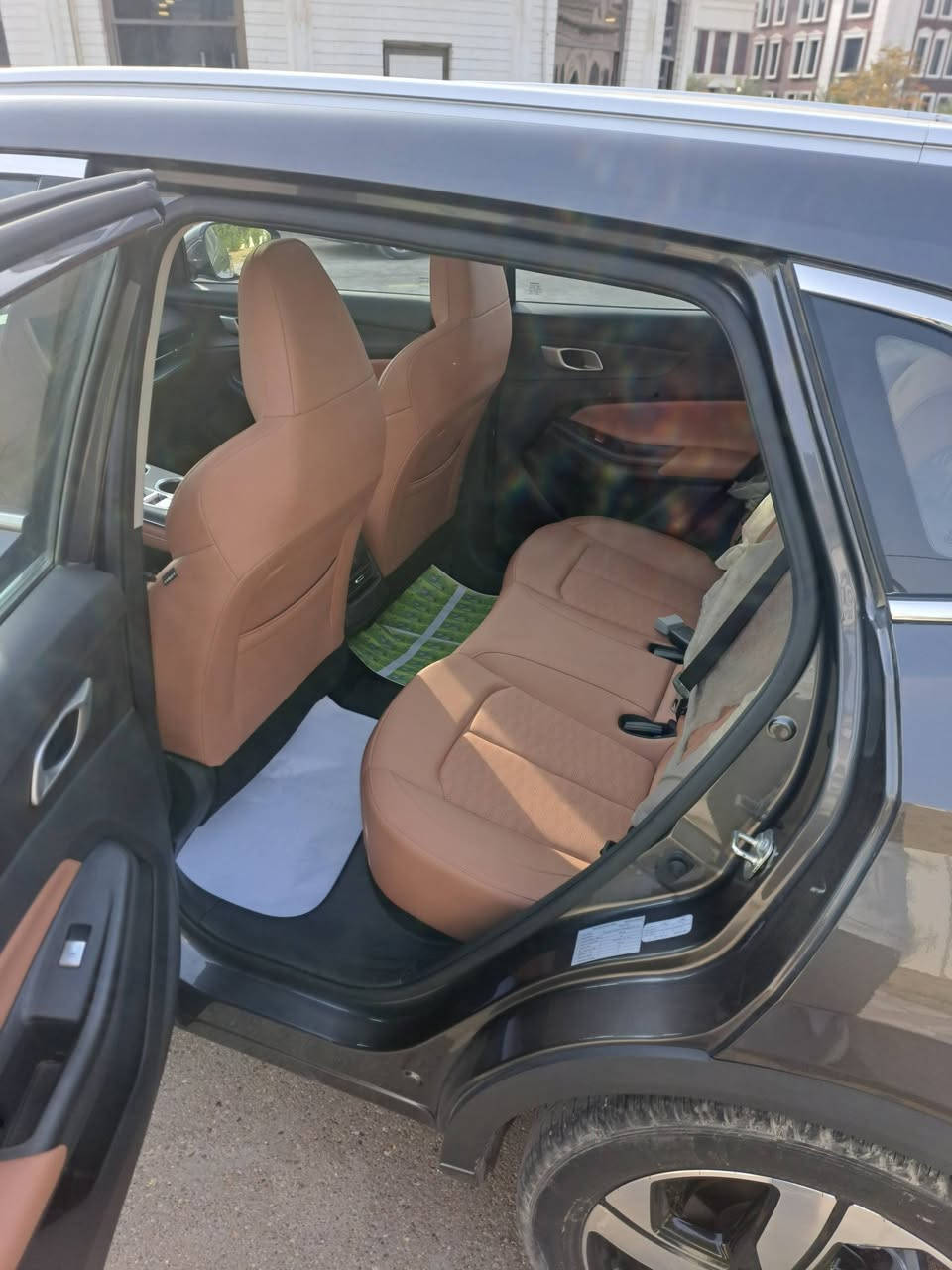 السلام عليكم
شانجان2025 uni-s
فول مواصفات
كامرات 360
مرايات بخاصية الطي التلقائي 
حساس خلفي
رادار امامي
تحديد مسار
نظام تتبع المركبة
فتحة سقف بانوراما
مقاعد جلد لون مشمشي
تبريد مقاعد +تحكم كهربائي
3 انظمه قياده
دشبول شاشه + ثيمات متنوعه
ابل كار بلي
السياره بدون حادث
فقط رصعات خفيفه عايفها على وضعها
وموضحة بالصور
عداد المسافة 29000km
صيانات داخل الوكاله حصراً
السياره مابيها نقص جاهزة من كل النواحي
تحويل مباشر ما مطلوبه للشركه او لمصرف
السعر 26,500,000 مليون دينار / قابل للنقاش
مكان السيارة بغداد الدورة او المنصور
***********
