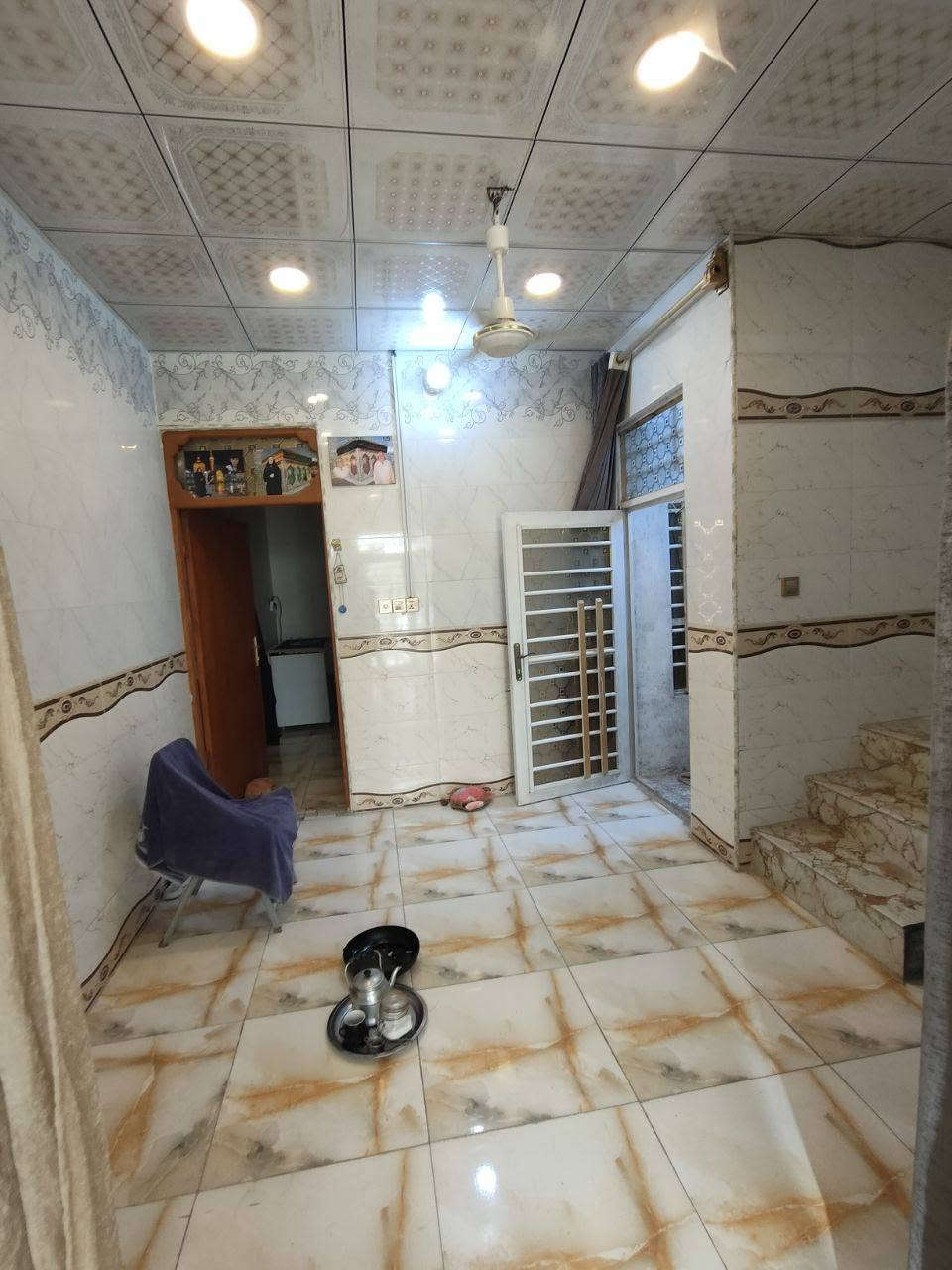 بيت 50 متر طابو زراعي  مربع طابقين  غرفه فوك وغرفه  وصاله  ومطبخ وصحيات فوك وجوه جاهز درجة اولى شارع سكلة الكرعاوي بالنص  رقمي ***********
