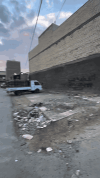 كاع 100متر ركن الخطيب الزراعي مقابل الهياكل قرب شارع حولة با اتجاه الغزالية مشروح بل فيديو 
***********
