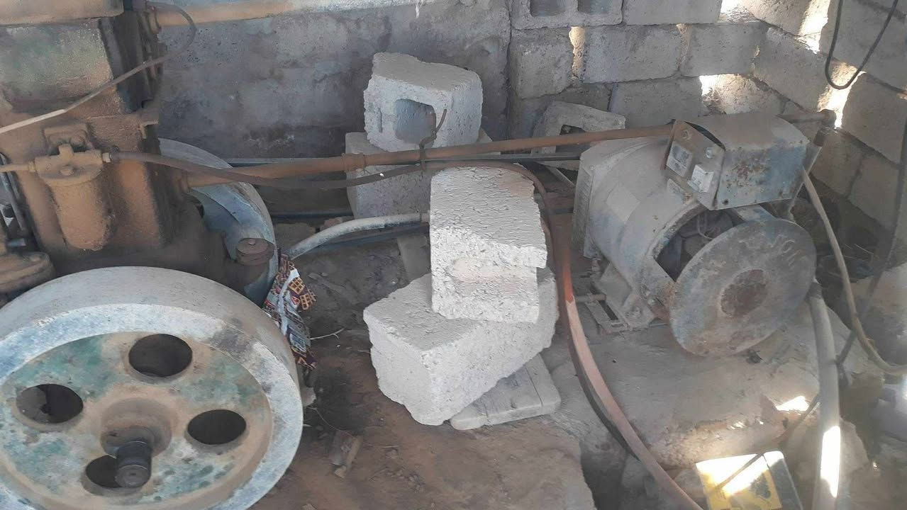 لستر توبلان مع داينمو ٧.٥سبعه ونص للبيع كامل كل شغلاته للبيع السعر ٥٥٠ الف  للاستفسار ***********
#ادمن
