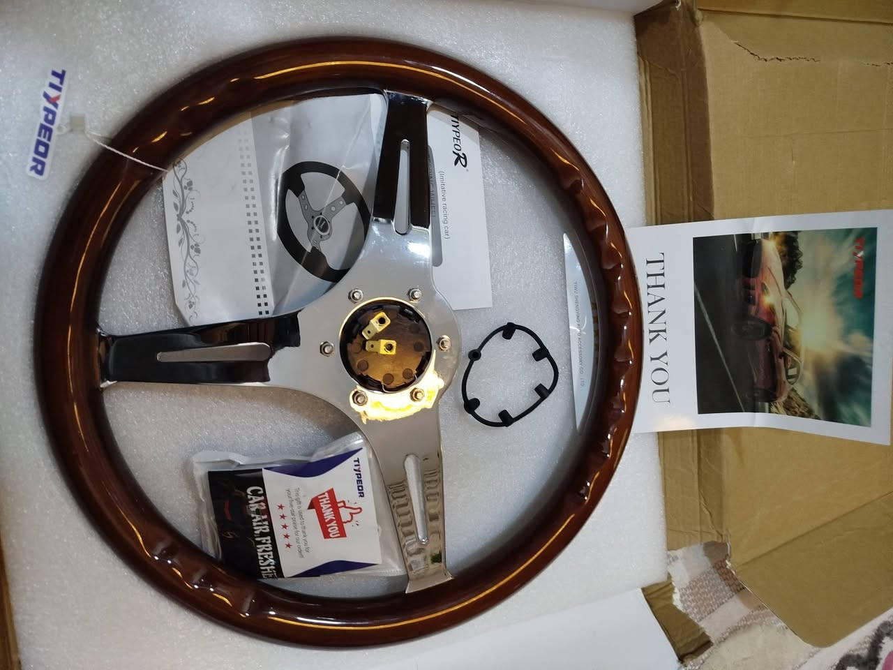 السلام عليكم اخوان شي مميز وجميل جداً بالكارتون انتيكا اعله سعر ايجيب ابيعه 
‏‪0 771 320 6026‬‏
