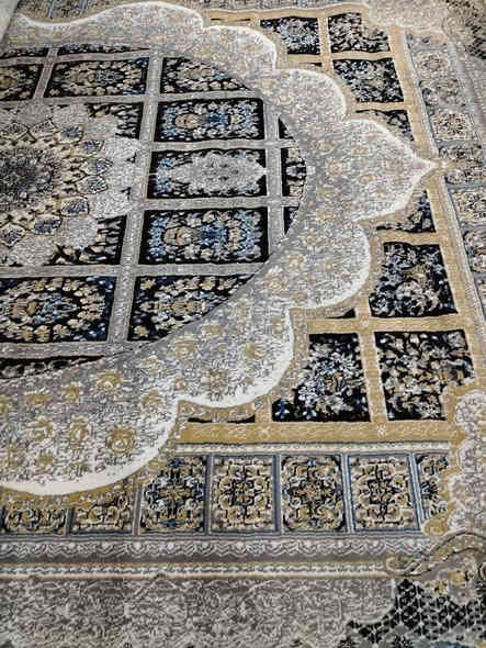 زوالي ايرانيات كاشان 440شان عدد 2 القياس 3×4 السعر الزوج 150وبيهن مجال قليل العنوان كوفه شارع المطار الجديد فرع اسواق فدك  للاستفسار على الرقم أو مراسله واتساب ***********
