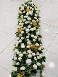 ورد أمتار • حسب الطلب • توصيل لكل المحافظات