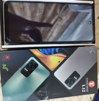 أمازون • بريطاني • غير مفتوح