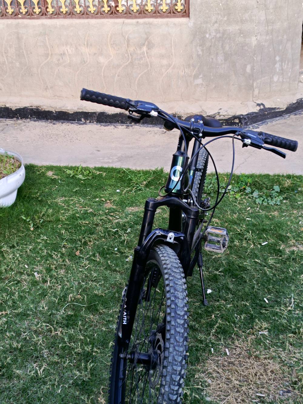 باسكل  ياباني جبلي للبيع 
حجم 26 
بدلات اثنينهن  شغالات و دبلات اثنينهن شغلالات!!  جديد  حيل ماصار فتره قصيره من اشتريته و ما استخدمته هواي  
فقط!!!  يحتاجله ولف بربع!! المكان بابل قرب العلويه شريفه بنت الحسن 
السعر. 110 الف و بي مجال   
. 
الجديد مالته غالي حيل و هوه اخو الجديد
الاستفسار الاتصال عله الرقم او خاص 
***********