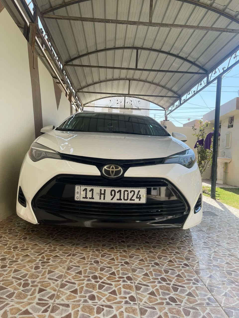 للبيع كورلا 19 رقم بغداد با اسمي
موصفات Le
وارد كندي 
ارضيه جلد 
كير محرك شرط 
صدر خلفي امامي نضيف 
طخم تاير جديد 
بيها 5 قطع صبغ بدون دواخل بدون ايرباك 
بيها إصبعين داخل بل جاملغ الأمامي 
ماشيه 190 km 
للاستفسار *********** 
ما متواجد عل فيس الشراي يتصل 
مكان السياره تكريت 
سعر 132 وبي مجال قليل
