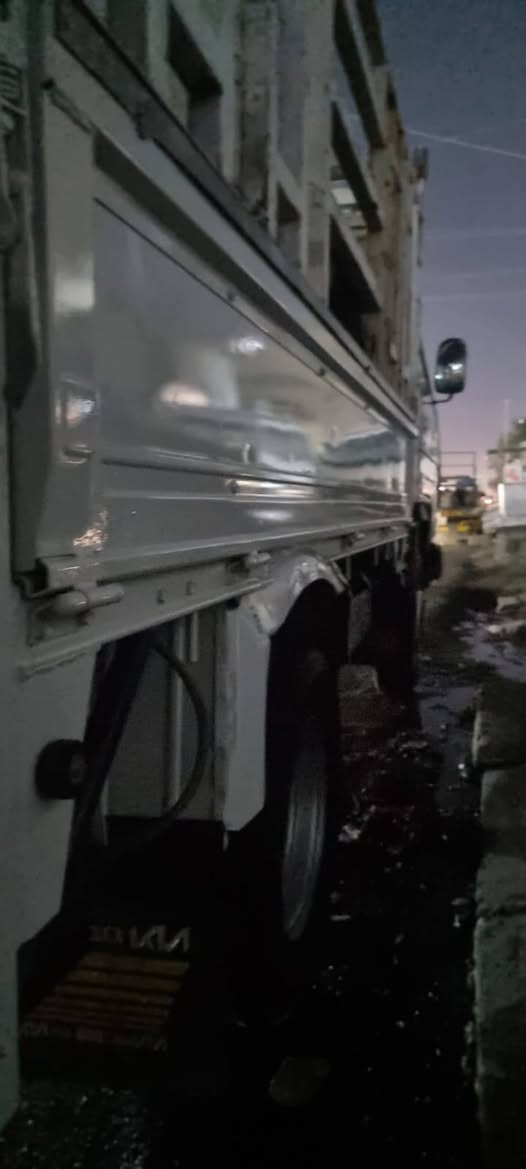 السلام عليكم
داينة راس الثور فحل

موديل 1997 

سيارة جاهزة علة اخر حباية 

تخم تاير صدر امامي خلفي كلة جديد 

مكينة 3000 تنقص 

كير جديد 

دواخل السيارة حلوات 

السعر 62 وبيها مجال


**إذا كنت صاحب هذا الإعلان وتريد حذفه لأي سبب، رجاءا أرسل رسالة إلى الدعم الفني**