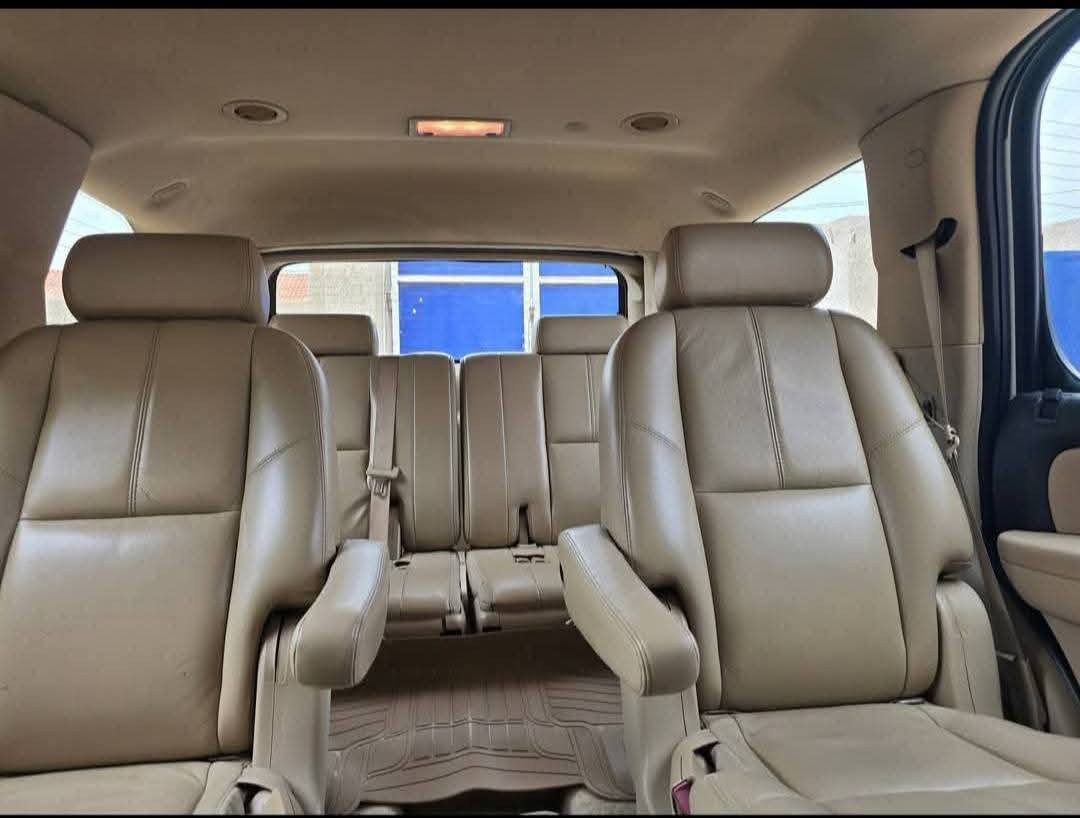 السلام عليكم
تاهو 2008 ادوات

LTZفول مواصفات

مكفوله من الكص ومن السرقه 

مكفوله كير ومكينه واكسل 

المواصفات 

كشنات جلد 

كشنات كهربائي 

فتحه بالقماره (بنرامه)

شاشه بالدشبول شاشه بالقمارة 

باب خلفي كهربائي كامره خلفيه 

كشنات تدفئه ويل كب مري شفط 

تبريد ثلج تايرات جديده 

السعر الخاص قليل الاتصال على هذا الرقم ***********
