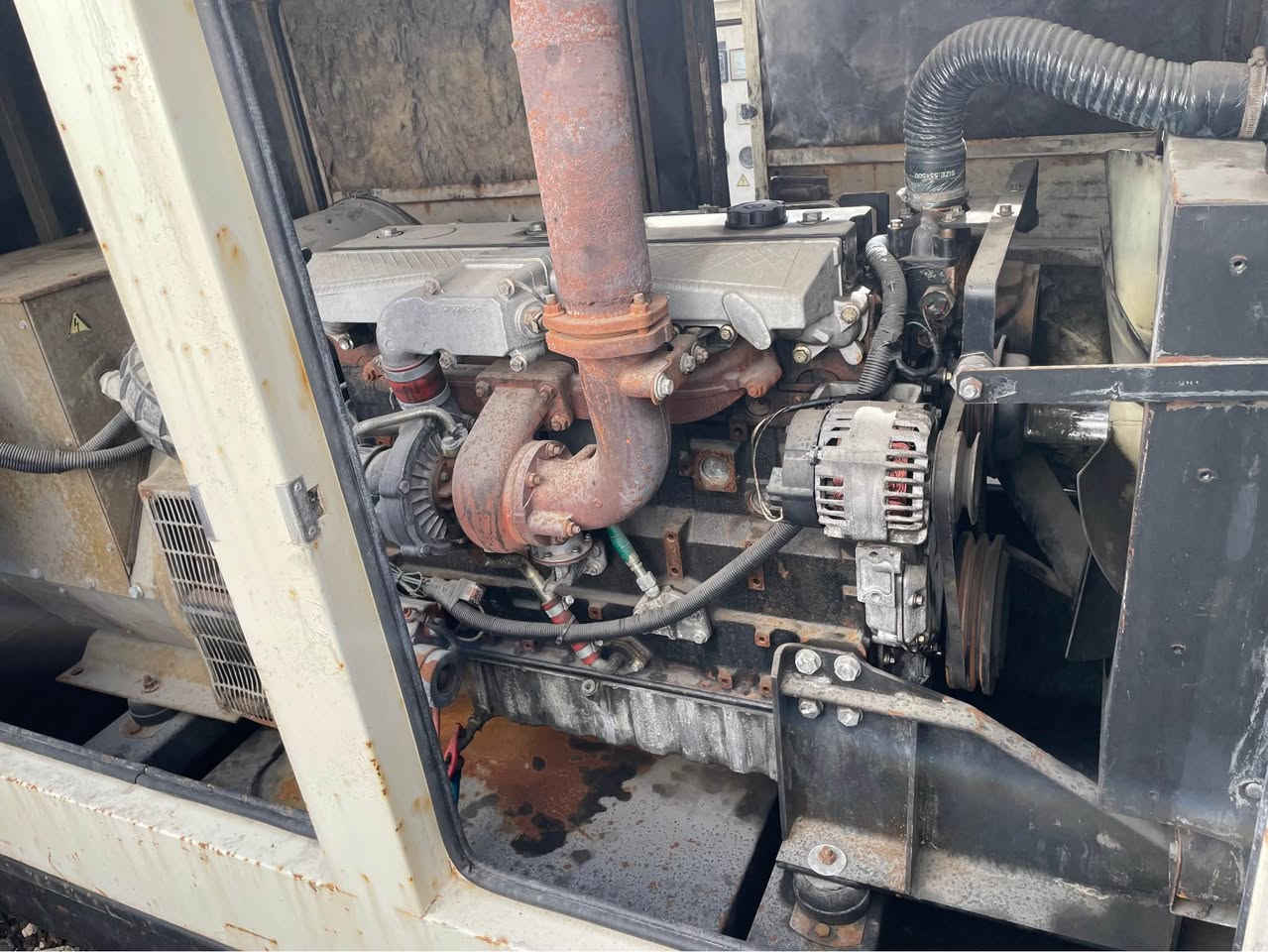 السلام عليكم بيركنز انكليزي اصلي ١٠٠ كيفي
 بلادي مامفتوح اي برغي
السعر ٥٠ للستفسار *********** البصرة, العراق
