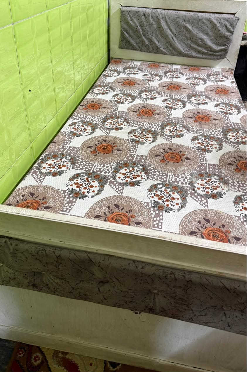 غراض مستعمله مناسبه  مكاني كوت
جربايه نفر اخشاب ٥٠
كنتور بابين صاج مناسب سعر ١٠٠
مرايه ام الرفوف بيها فطر شويه من جوه


**إذا كنت صاحب هذا الإعلان وتريد حذفه لأي سبب، رجاءا أرسل رسالة إلى الدعم الفني**